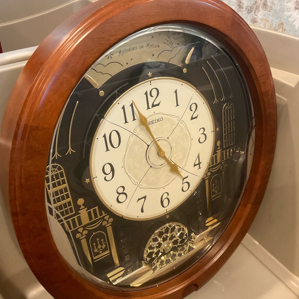 Seiko Elegant Brown and Gold Wall Clock